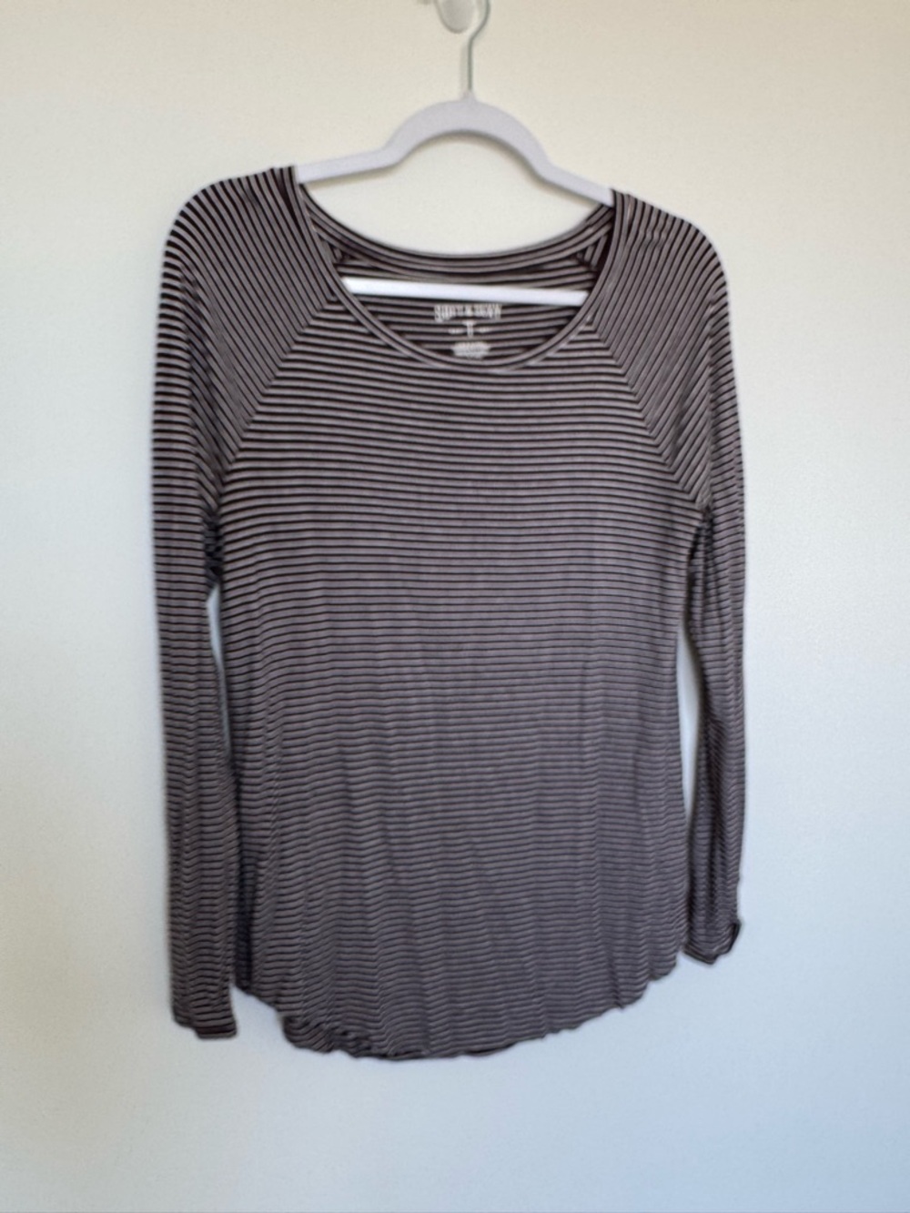 American Eagle Soft & Sexy Long Sleeve Striped Crewneck Top